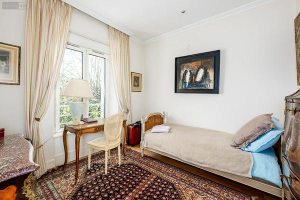 Maison individuelle à vendre à Fontenay-sous-Bois dans le Val-de-Marne (94120), ref : MAISON FAMILLIALE FONTENAY SOUS BOIS