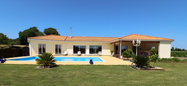 Superbe Villa 220 m², Sud Royan, 10 minutes des plages Arces (17120)