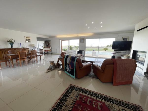 Superbe Villa 220 m², Sud Royan, 10 minutes des plages Arces (17120)