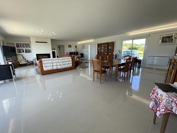 Superbe Villa 220 m², Sud Royan, 10 minutes des plages Arces (17120)