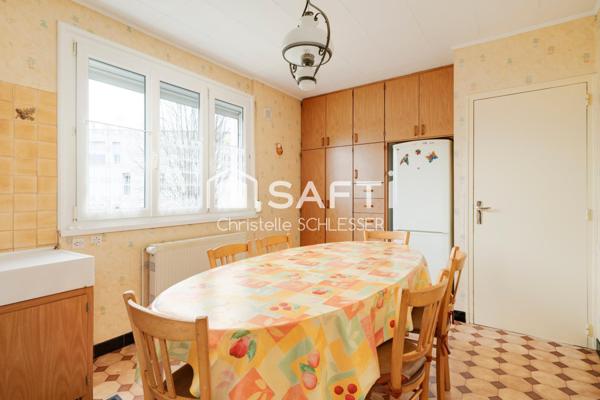 Maison jumelée avec 4 chambres, sur une surface de 470m2