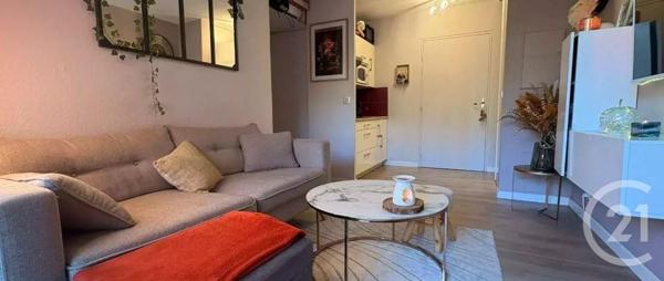 Appartement T2 à vendre  2 pièces - 25,22 m2 ST RAPHAEL - 83