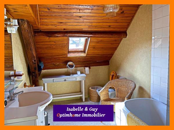 A 18 min de Verneuil, MAISON FAMILIALE ET 2 LOGEMENTS MEUBLÉS ATTENANTS ET DÉPENDANCE.