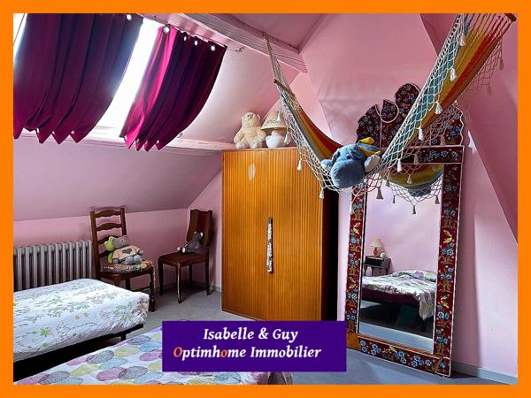 A 18 min de Verneuil, MAISON FAMILIALE ET 2 LOGEMENTS MEUBLÉS ATTENANTS ET DÉPENDANCE.