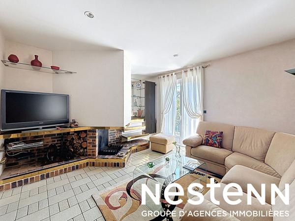 À vendre : Belle maison d'architecte au calme - secteur CRECHES SUR SAÔNE -