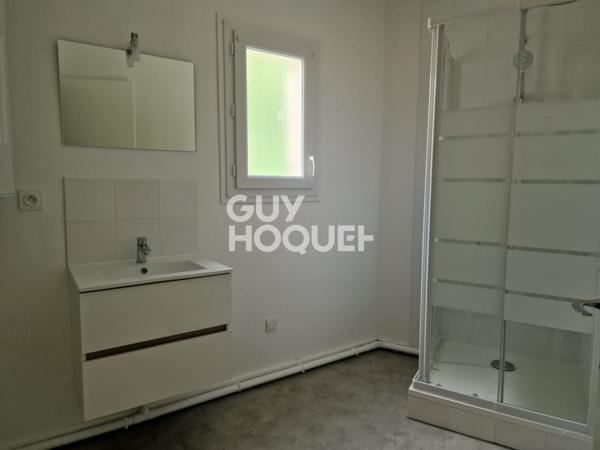 APPARTEMENT À LOUER DE 3 PIÈCES DE 53,00 M²