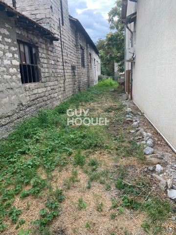 APPARTEMENT À LOUER DE 3 PIÈCES DE 53,00 M²