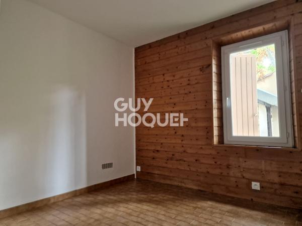 APPARTEMENT À LOUER DE 3 PIÈCES DE 53,00 M²