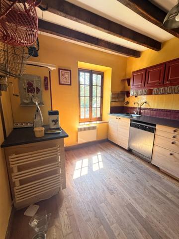 MAGNIFIQUE Moulin de Peurousseau 142m², 4 chambres sur terrain de 4663m² 149 000 €