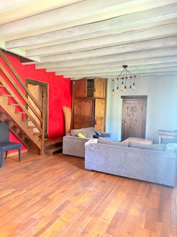 MAGNIFIQUE Moulin de Peurousseau 142m², 4 chambres sur terrain de 4663m² 149 000 €