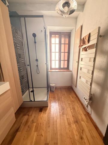 MAGNIFIQUE Moulin de Peurousseau 142m², 4 chambres sur terrain de 4663m² 149 000 €