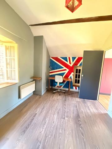 MAGNIFIQUE Moulin de Peurousseau 142m², 4 chambres sur terrain de 4663m² 149 000 €