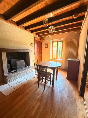 MAGNIFIQUE Moulin de Peurousseau 142m², 4 chambres sur terrain de 4663m² 149 000 €