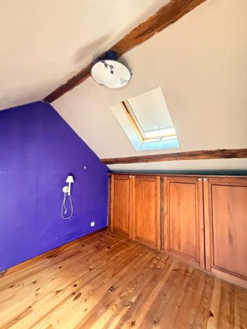 MAGNIFIQUE Moulin de Peurousseau 142m², 4 chambres sur terrain de 4663m² 149 000 €