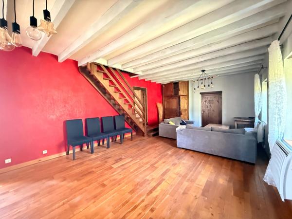 MAGNIFIQUE Moulin de Peurousseau 142m², 4 chambres sur terrain de 4663m² 149 000 €