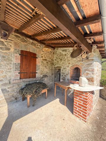 MAGNIFIQUE Moulin de Peurousseau 142m², 4 chambres sur terrain de 4663m² 149 000 €
