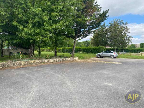 Immeuble à vendre Jonzac : 510 m2 à 770 000€ - AJP Immobilier Pons