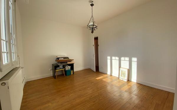 Maison à vendre    5 pièces •  Ambarès-et-Lagrave