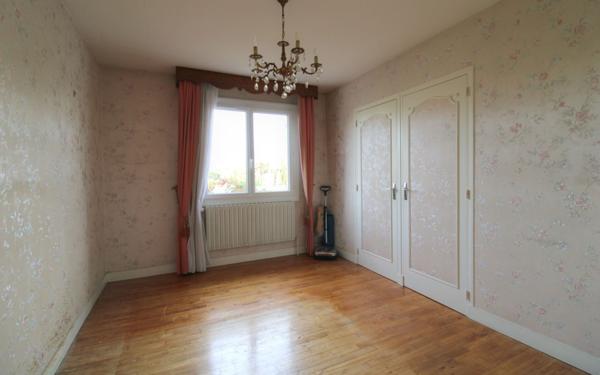 Maison à vendre    4 pièces •  Châtillon-Coligny