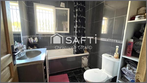 Villa récente de 104m² avec Jardin