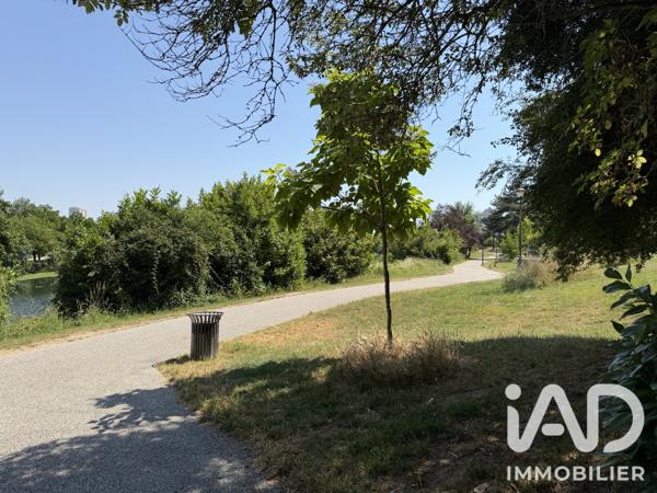 Appartement à vendre 5 pièces 97 m² Tours