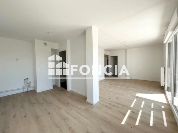 Location Appartement 3 pièces 68.5 m² - RESIDENCE LATITUDE 270 - 7 RUE ANNE FRANCK / APT D1-32 Floirac 33270