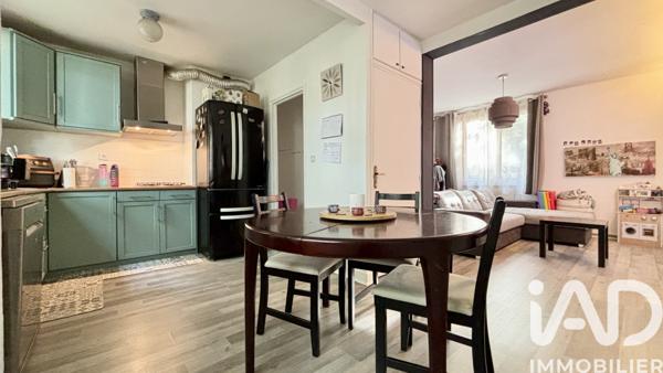 Appartement à vendre 3 pièces 63 m² Sainte-Geneviève-des-Bois