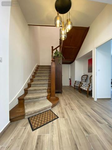 Bureaux à vendre à Libourne en Gironde (33500), ref : 11633/398