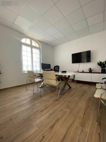 Bureaux à vendre à Libourne en Gironde (33500), ref : 11633/398