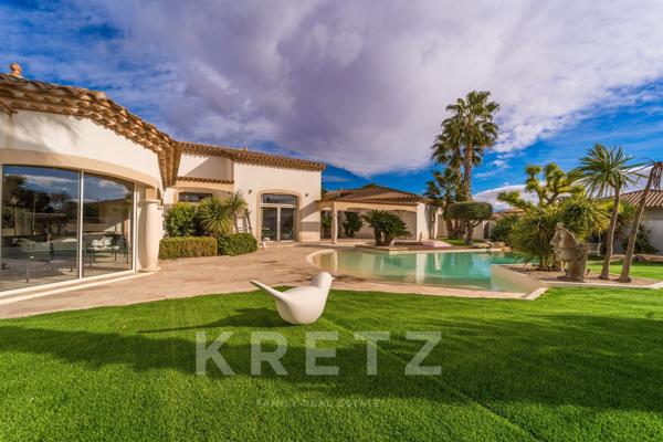 Villa d'architecte avec piscine