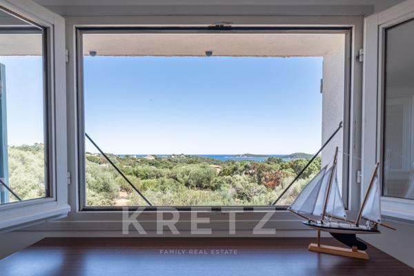 EXCLUSIVITÉ PINARELLO Villa vue mer.