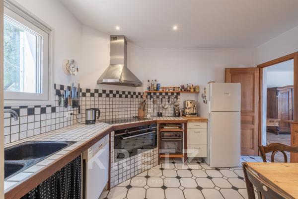 EXCLUSIVITÉ PINARELLO Villa vue mer.