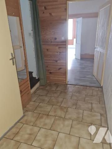 IMMEUBLE LOCAL COMMERCIAL + DUPLEX - A VENDRE - MONTOIRE/ LOIR ( 41800) 