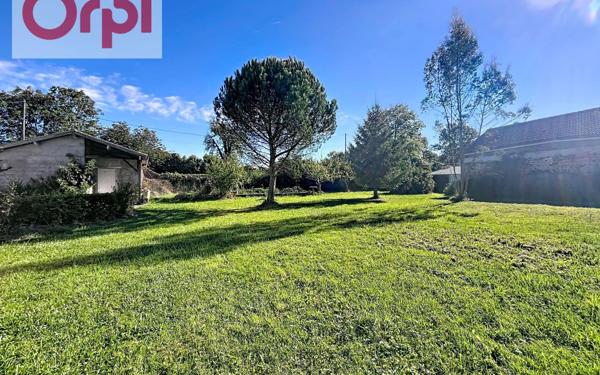 Maison à vendre    3 pièces •  Pinas