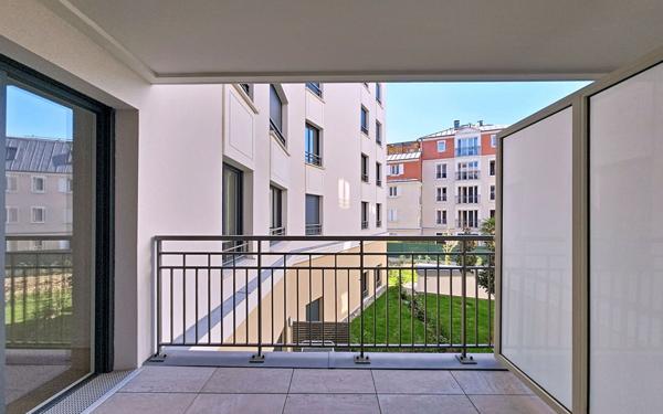 Appartement à louer    2 pièces •  Suresnes