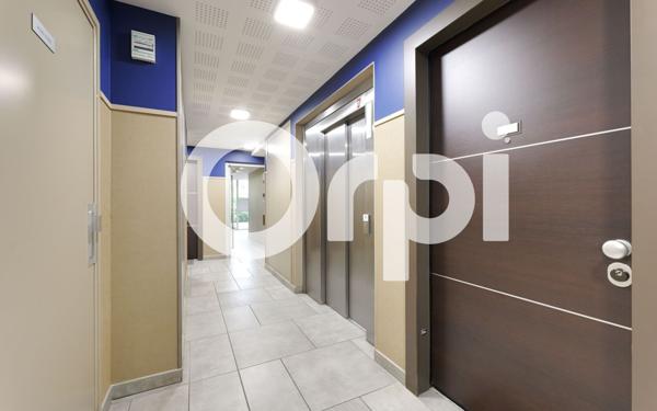 Appartement à vendre    2 pièces • 39,69 m2 Villeurbanne