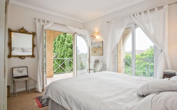 Maison à vendre    6 pièces •  Lectoure