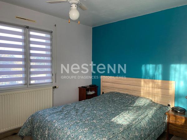 Maison spacieuse à vendre à Bressuire quartier Saint Porchaire de 144m² avec 4 chambres, jardin de 1867 m²