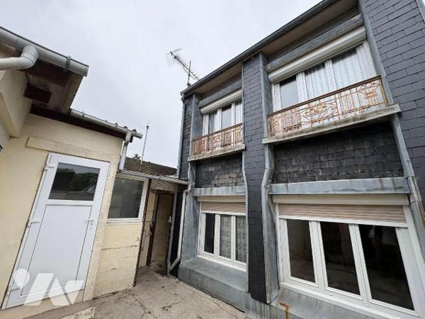 Idéal investisseurs!
Le TREPORT, maison avec jolie vue mer divisible en plusieurs logements co...