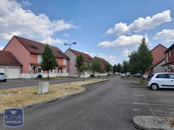 Maison à louer 4 pièces 82.25m²