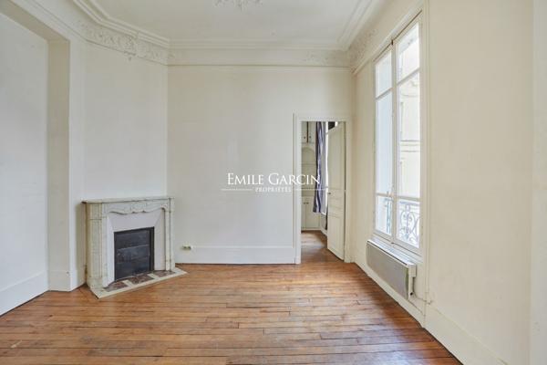 À vendre - appartement  - 40 m² Paris - 75006 -  Jardin du Luxembourg