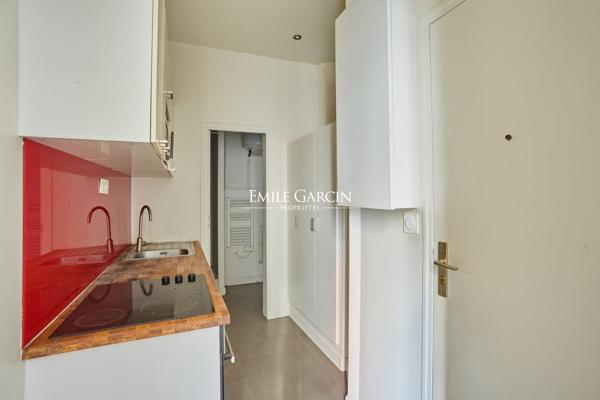 À vendre - appartement  - 40 m² Paris - 75006 -  Jardin du Luxembourg