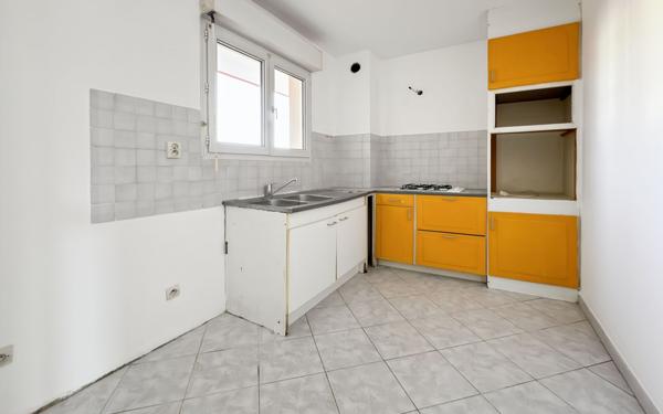 Appartement à vendre    2 pièces • 45,20 m2 Fréjus