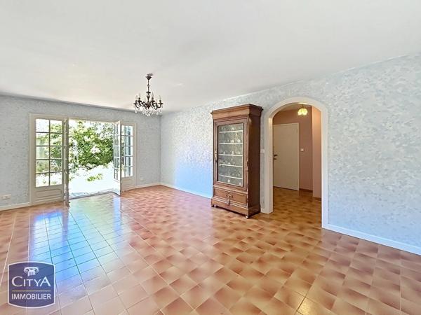 Maison à vendre 5 pièces 117m² Salon-de-Provence (13300)