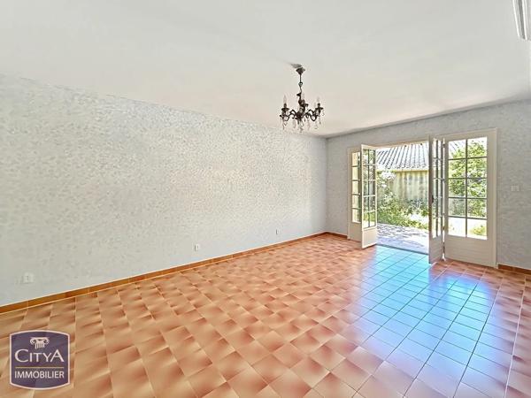 Maison à vendre 5 pièces 117m² Salon-de-Provence (13300)