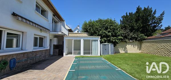 Maison à vendre 6 pièces 191 m² Les Pavillons-sous-Bois