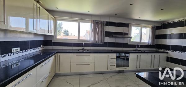 Maison à vendre 6 pièces 191 m² Les Pavillons-sous-Bois