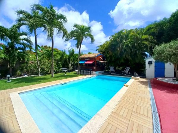 villa de charme, piscine, pool house à vendre 5 pièces SAINT FRANCOIS (971)
