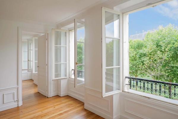 Appartement Paris 7e - PLACE DE BRETEUIL