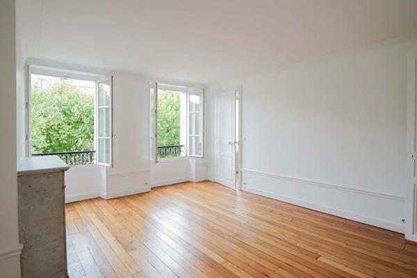 Appartement Paris 7e - PLACE DE BRETEUIL